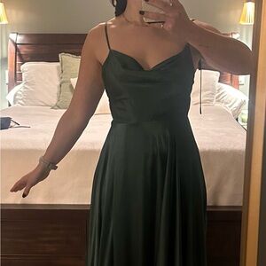 Elegant Green Spaghetti Strap Dress